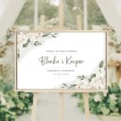tablica powitalna z białymi różami na wesele