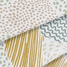 Zasłony w kolorowy wzór Patchwork Skribbles z bliska Zasłony w kolorowy wzór Patchwork Skribbles z bliska